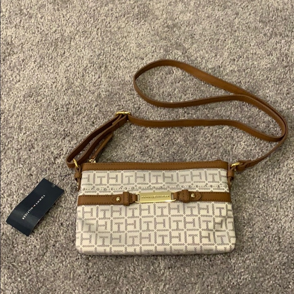 Tommy Hilfiger purse